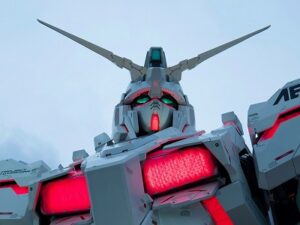 【画像】アニメ制作者「あのロボットアニメをリメイク！？線増やしまくってバキバキにするぞ～ｗ」→結果