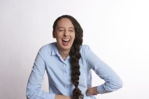 女さん「女のユーモアセンスマジでスゴすぎ。男でこのレベルのやつ見た事ない！」